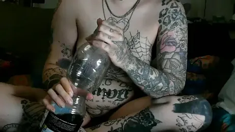 RoxxyInk webcam model stream image