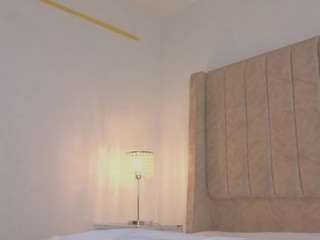 ginaakemi webcam camsoda model stream image