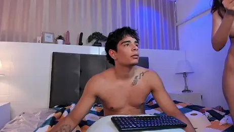 CuteButHarder webcam model stream image