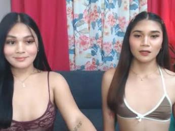 sexxywild_zoey4uxxx webcam chaturbate model stream image