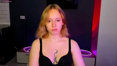 rikkitikkitavik webcam model stream image
