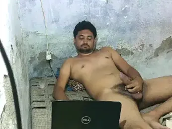 ROCOGUJUBULL webcam model stream image