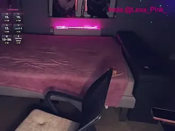 LexaPink webcam model stream image