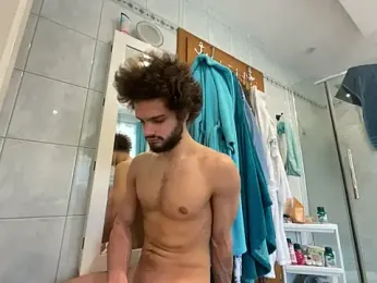 youngboyformommy24 webcam model stream image