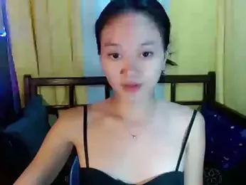 yourjoanna webcam stripchat model stream image