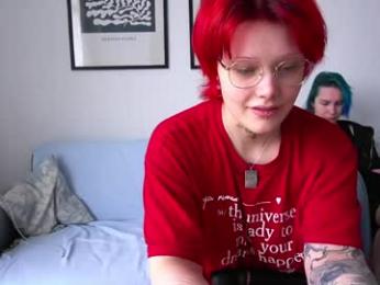 fox_and_dog webcam chaturbate model stream image