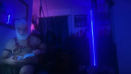 CloudyMuscleBeefy webcam model stream image