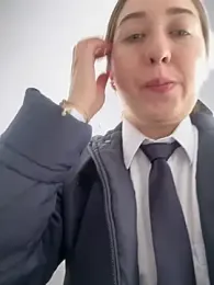 _Susy-Office1 webcam model stream image