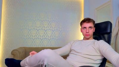 KellenWest webcam model stream image