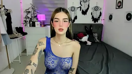 AlexandraMooree webcam model stream image
