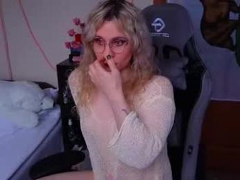 lori_myaf webcam chaturbate model stream image