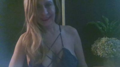 Traucka webcam model stream image