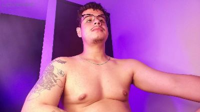 matt_reinold1 webcam model stream image