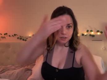 kitatochips webcam model stream image