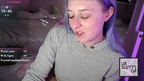 ursluttygf webcam model stream image