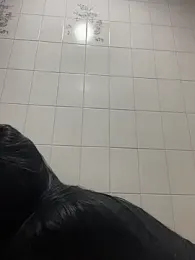 _Nina_1 webcam model stream image