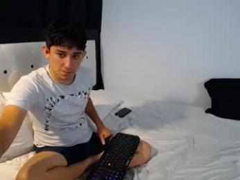 dravith_and_valery webcam model stream image