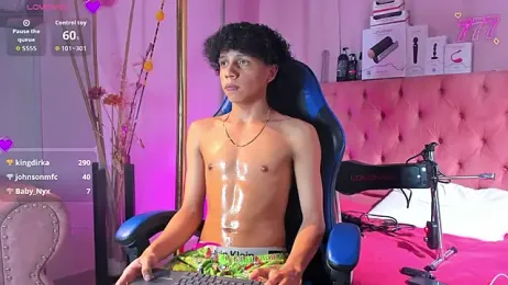 _taylor_black webcam model stream image