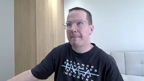 BrettJ81 webcam model stream image