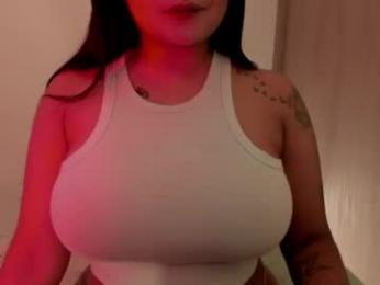 m1emilia webcam model stream image