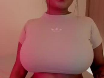 m1emilia webcam model stream image