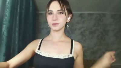 LianeIdell webcam model stream image