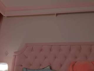 valentoro webcam camsoda model stream image