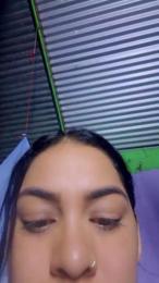 girl_pee webcam cam4 model stream image