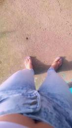 girl_pee webcam cam4 model stream image