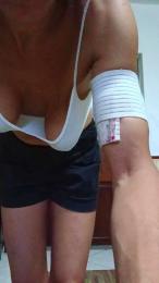 LaralallA webcam model stream image