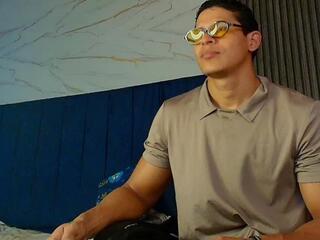 Charles Kinsgley webcam flirt4free model stream image