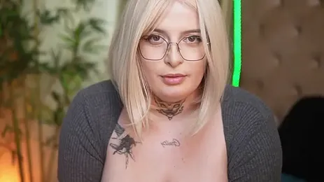 TiffanyTaboo webcam stripchat model stream image