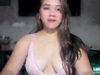 lovelyy_leah webcam model stream image