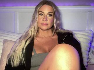 Kay Devon webcam model stream image