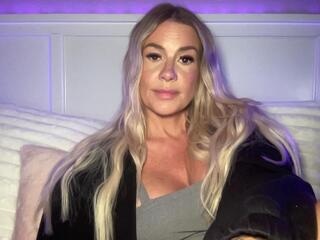 Kay Devon webcam model stream image