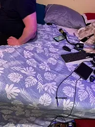 Mic_Oxinner webcam model stream image