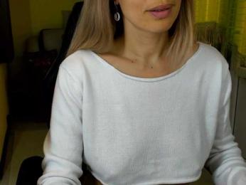 R_O_C_S_I webcam bongacams model stream image