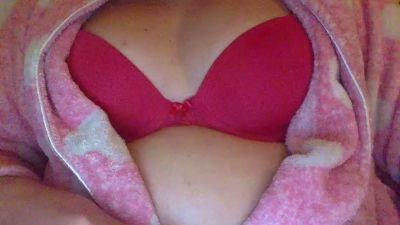 Lucia_mis webcam model stream image