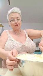 LindaL69 webcam model stream image