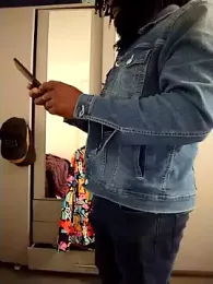 Flexy555 webcam model stream image