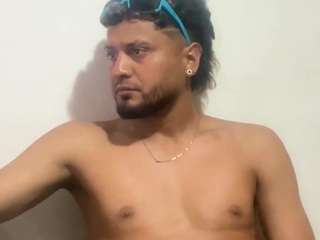 aleegtierrez261198 webcam model stream image