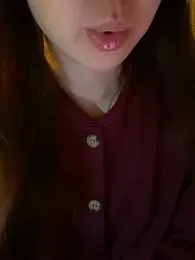 Uyennii02 webcam model stream image