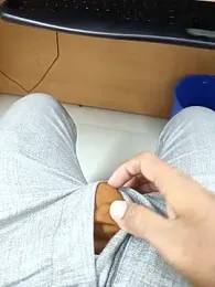 adicma123 webcam stripchat model stream image