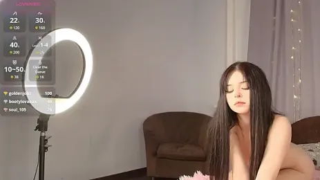 LunarisCrit webcam stripchat model stream image