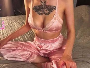 FlutterShay webcam model stream image