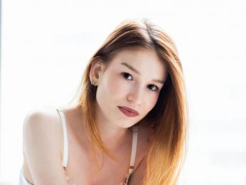 ZoeCao webcam model stream image