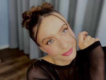 AmelieSkylar webcam model stream image