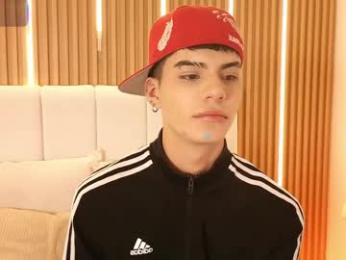 dulcey_ webcam model stream image