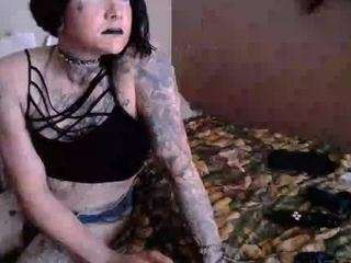 jayceespunn23 webcam model stream image