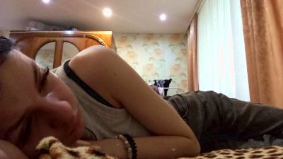 ReynaYau webcam model stream image